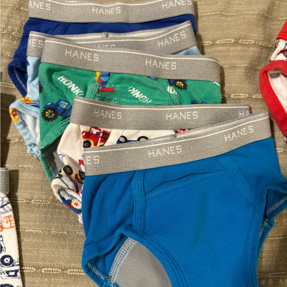 Hanes Kids' Underwear - Toddler Boy 2T-3T - Picture 3 of 7